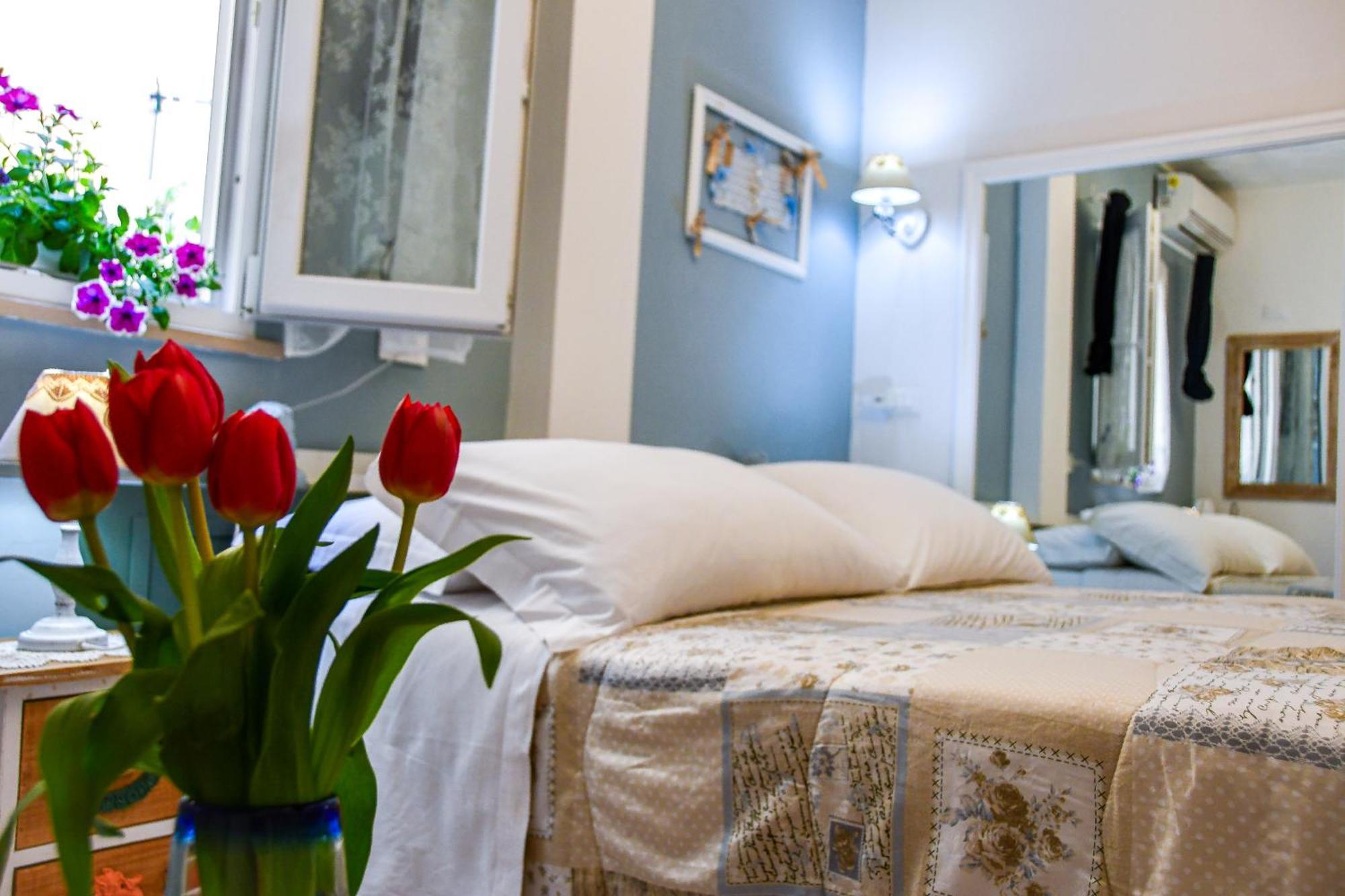 Le Stanze Del Centro Hotel Termoli Luaran gambar
